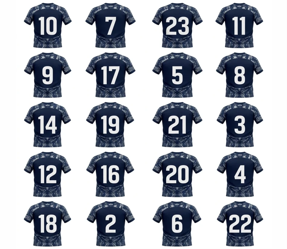 Dua puluh punggung jersey bermotif sama dengan nomor pemain berbeda-beda